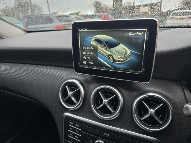 2016 (16) MERCEDES-BENZ A CLASS A180 Sport 5dr 4947068