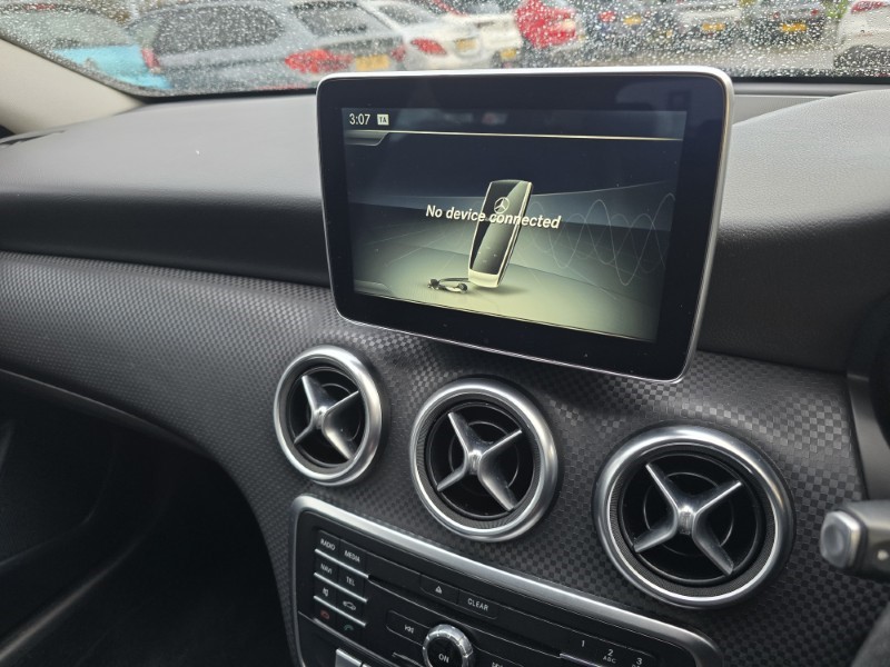 2016 (16) MERCEDES-BENZ A CLASS A180 Sport 5dr 4947061