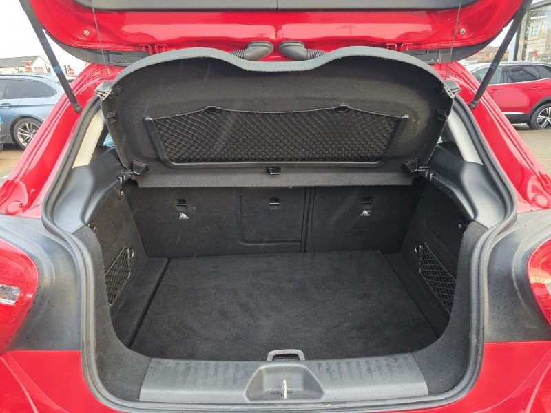 2016 (16) MERCEDES-BENZ A CLASS A180 Sport 5dr 4947034