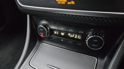 2016 (16) MERCEDES-BENZ A CLASS A180 Sport 5dr 4947057