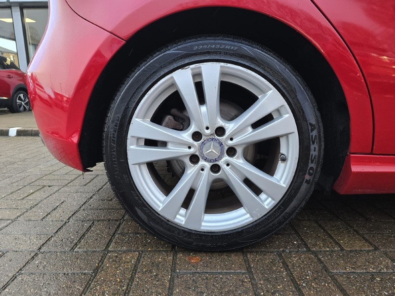 2016 (16) MERCEDES-BENZ A CLASS A180 Sport 5dr 4947020