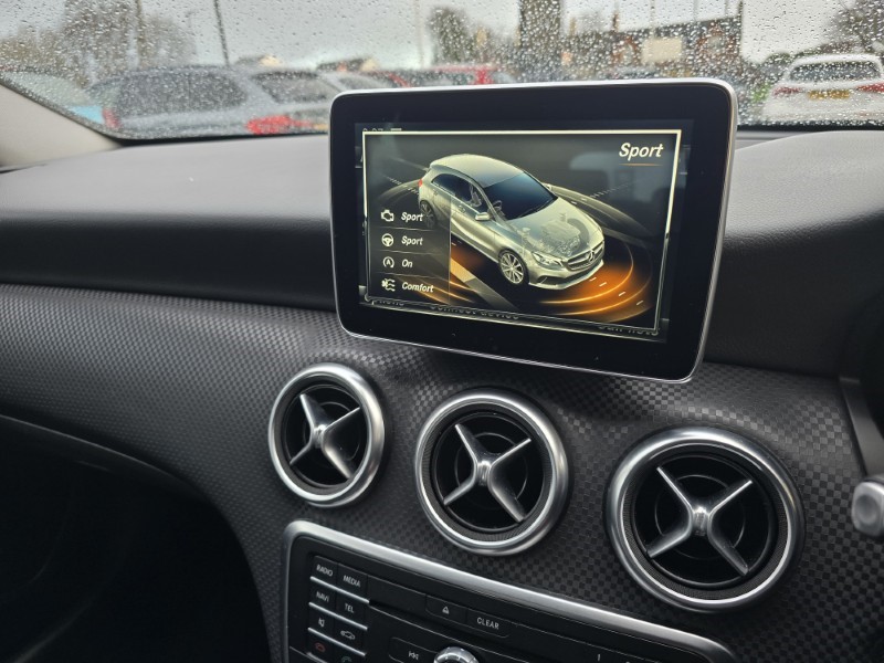 2016 (16) MERCEDES-BENZ A CLASS A180 Sport 5dr 4947069