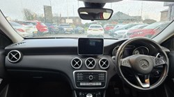 2016 (16) MERCEDES-BENZ A CLASS A180 Sport 5dr 4947038
