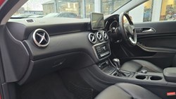 2016 (16) MERCEDES-BENZ A CLASS A180 Sport 5dr 4947044
