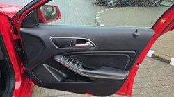 2016 (16) MERCEDES-BENZ A CLASS A180 Sport 5dr 4947046