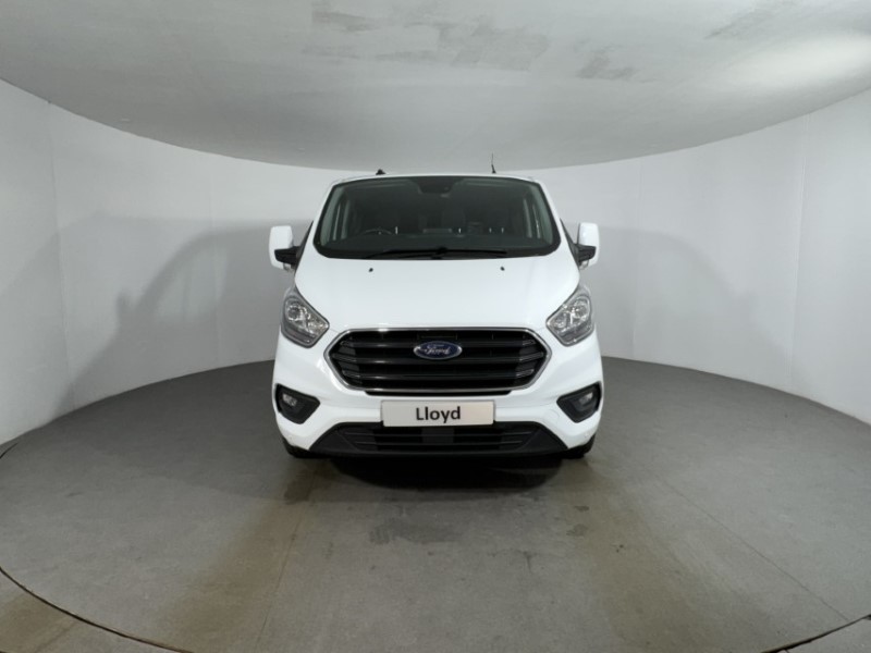 2023 (23) FORD COMMERCIAL TRANSIT CUSTOM 2.0 EcoBlue 130ps Low Roof D/Cab Limited Van 5301597