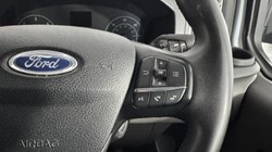 2023 (23) FORD COMMERCIAL TRANSIT CUSTOM 2.0 EcoBlue 130ps Low Roof D/Cab Limited Van 5301546