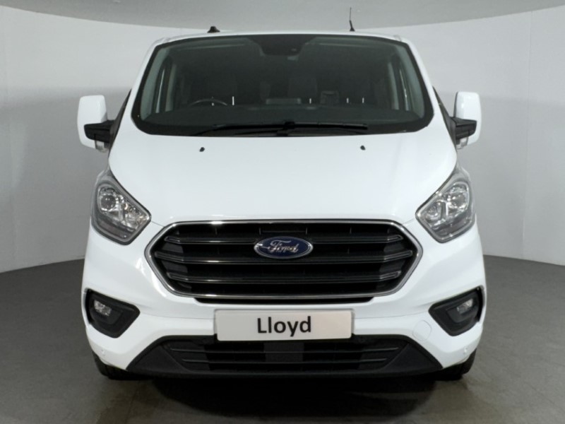 2023 (23) FORD COMMERCIAL TRANSIT CUSTOM 2.0 EcoBlue 130ps Low Roof D/Cab Limited Van 5301627