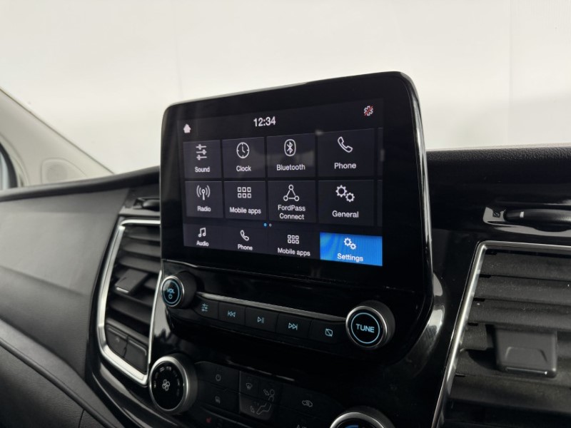 2023 (23) FORD COMMERCIAL TRANSIT CUSTOM 2.0 EcoBlue 130ps Low Roof D/Cab Limited Van 5301533