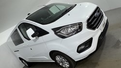 2023 (23) FORD COMMERCIAL TRANSIT CUSTOM 2.0 EcoBlue 130ps Low Roof D/Cab Limited Van 5301613