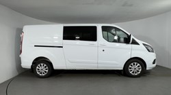 2023 (23) FORD COMMERCIAL TRANSIT CUSTOM 2.0 EcoBlue 130ps Low Roof D/Cab Limited Van 5301590