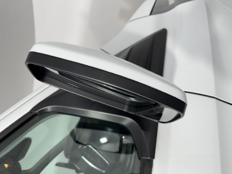 2023 (23) FORD COMMERCIAL TRANSIT CUSTOM 2.0 EcoBlue 130ps Low Roof D/Cab Limited Van 5301521