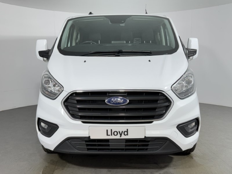 2023 (23) FORD COMMERCIAL TRANSIT CUSTOM 2.0 EcoBlue 130ps Low Roof D/Cab Limited Van 5301606