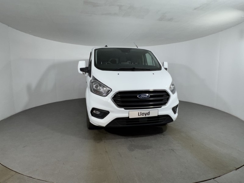 2023 (23) FORD COMMERCIAL TRANSIT CUSTOM 2.0 EcoBlue 130ps Low Roof D/Cab Limited Van 5301591