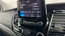 2023 (23) FORD COMMERCIAL TRANSIT CUSTOM 2.0 EcoBlue 130ps Low Roof D/Cab Limited Van 5301530