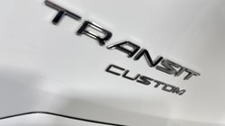 2023 (23) FORD COMMERCIAL TRANSIT CUSTOM 2.0 EcoBlue 130ps Low Roof D/Cab Limited Van 5301562