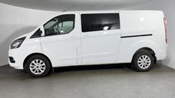 2023 (23) FORD COMMERCIAL TRANSIT CUSTOM 2.0 EcoBlue 130ps Low Roof D/Cab Limited Van 5301604