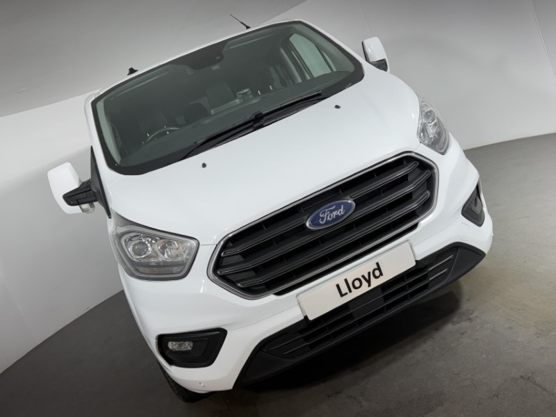 2023 (23) FORD COMMERCIAL TRANSIT CUSTOM 2.0 EcoBlue 130ps Low Roof D/Cab Limited Van 5301634