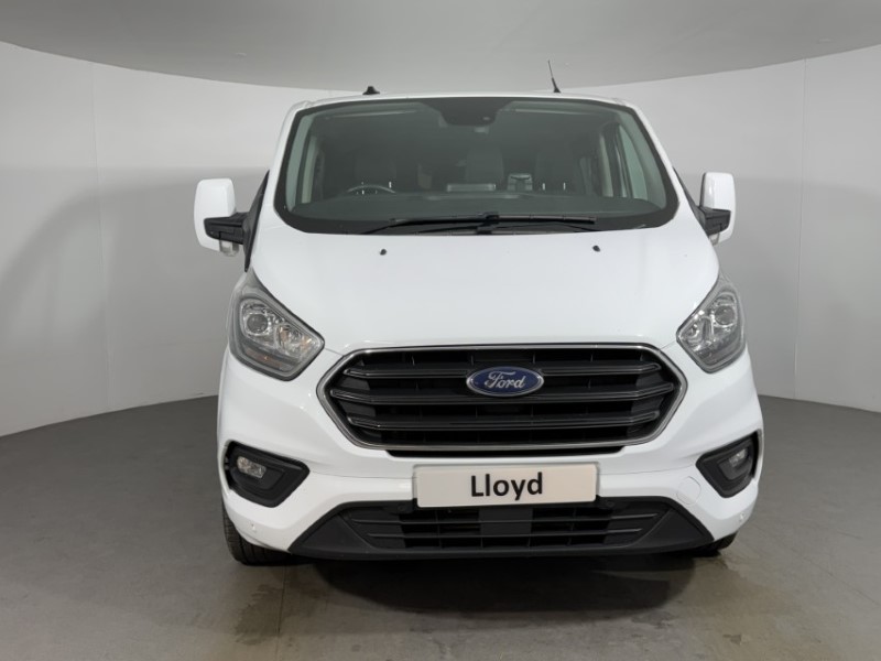 2023 (23) FORD COMMERCIAL TRANSIT CUSTOM 2.0 EcoBlue 130ps Low Roof D/Cab Limited Van 5301574