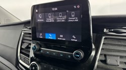 2023 (23) FORD COMMERCIAL TRANSIT CUSTOM 2.0 EcoBlue 130ps Low Roof D/Cab Limited Van 5301531