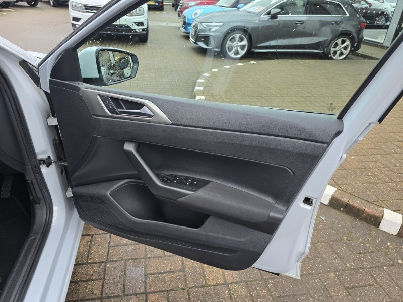 2020 (69) VOLKSWAGEN POLO 1.0 EVO 80 SE 5dr 4981023