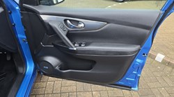 2020 (20) NISSAN QASHQAI 1.3 DiG-T Tekna 5dr 4988245