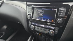 2020 (20) NISSAN QASHQAI 1.3 DiG-T Tekna 5dr 4988263