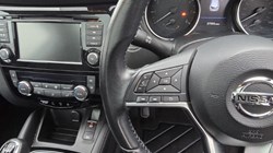 2020 (20) NISSAN QASHQAI 1.3 DiG-T Tekna 5dr 4988251