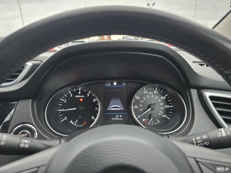 2020 (20) NISSAN QASHQAI 1.3 DiG-T Tekna 5dr 4988257