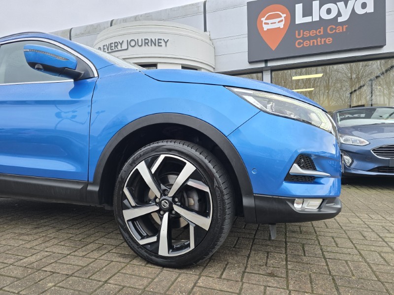 2020 (20) NISSAN QASHQAI 1.3 DiG-T Tekna 5dr 4988219