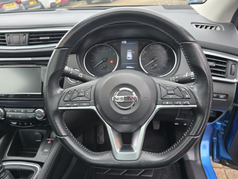 2020 (20) NISSAN QASHQAI 1.3 DiG-T Tekna 5dr 4988252