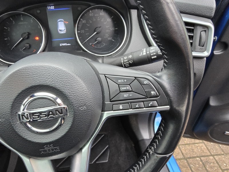 2020 (20) NISSAN QASHQAI 1.3 DiG-T Tekna 5dr 4988253