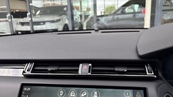 2024 (73) LAND ROVER RANGE ROVER VELAR 2.0 D200 MHEV Dynamic HSE 5dr Auto 4643577