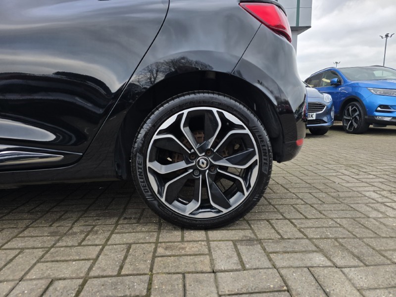 2019 (19) RENAULT CLIO 1.5 dCi 90 Iconic 5dr 5011008
