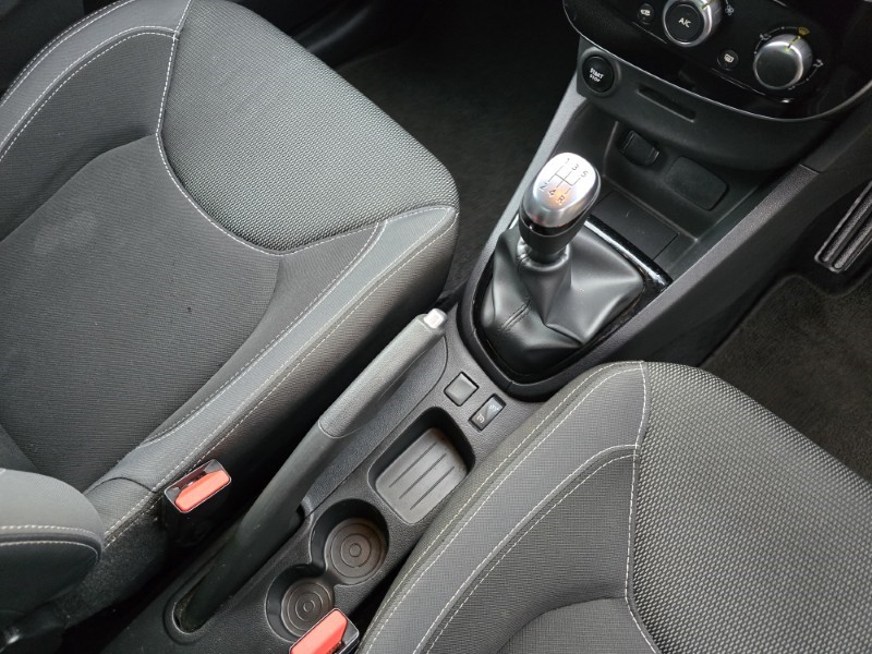 2019 (19) RENAULT CLIO 1.5 dCi 90 Iconic 5dr 5011021