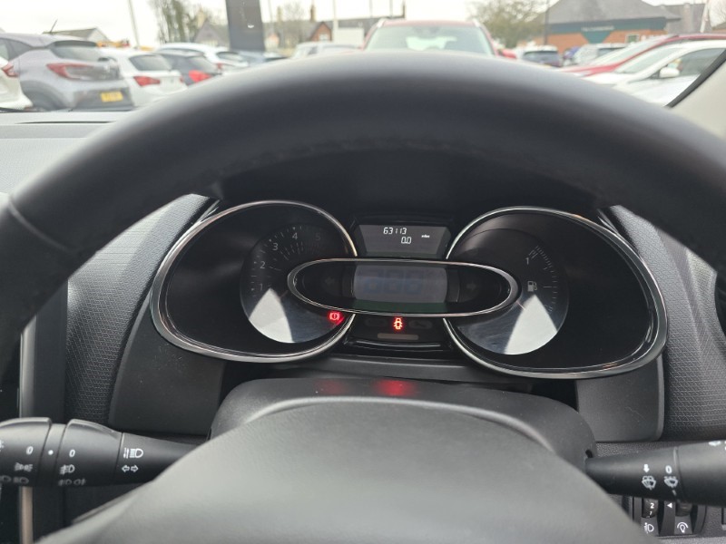 2019 (19) RENAULT CLIO 1.5 dCi 90 Iconic 5dr 5011026