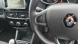 2019 (19) RENAULT CLIO 1.5 dCi 90 Iconic 5dr 5011023