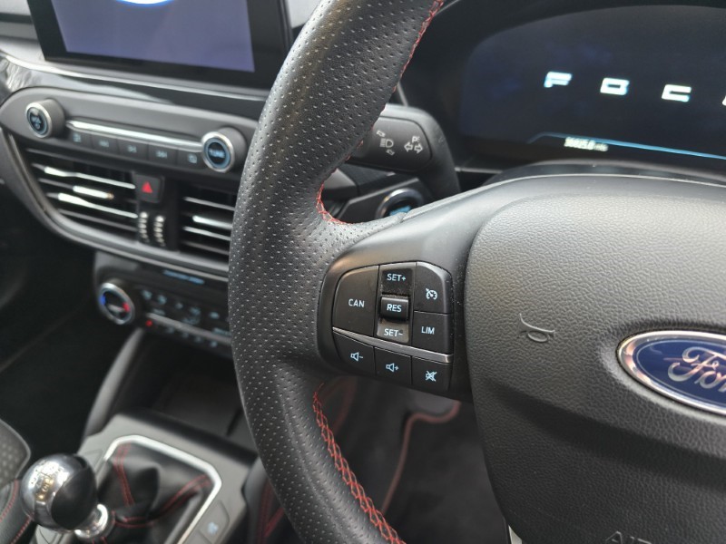 2020 (70) FORD FOCUS 1.5 EcoBlue 120 ST-Line X Edition 5dr 4984685