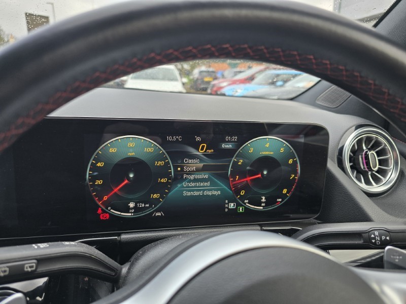 2021 (21) MERCEDES-BENZ B CLASS B200 AMG Line Premium 5dr Auto 4988112