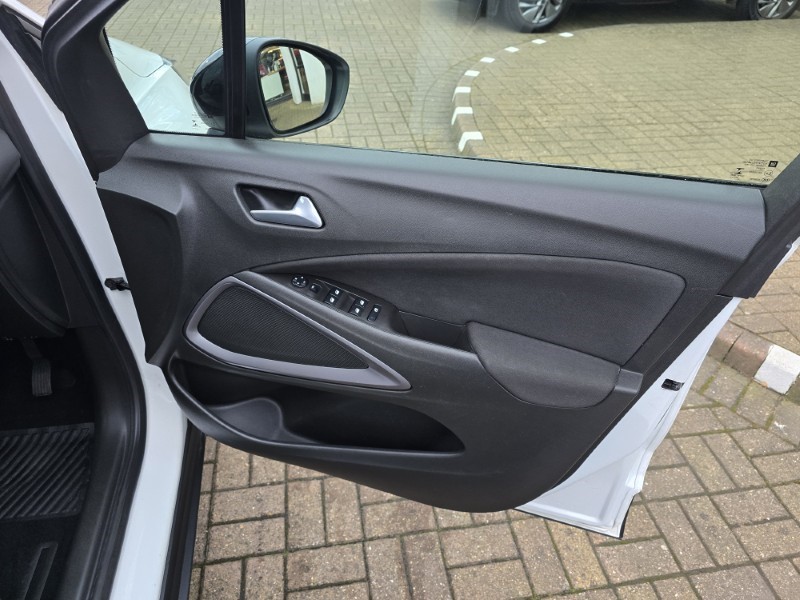 2022 (71) VAUXHALL CROSSLAND 1.2 SE Edition 5dr 4990345