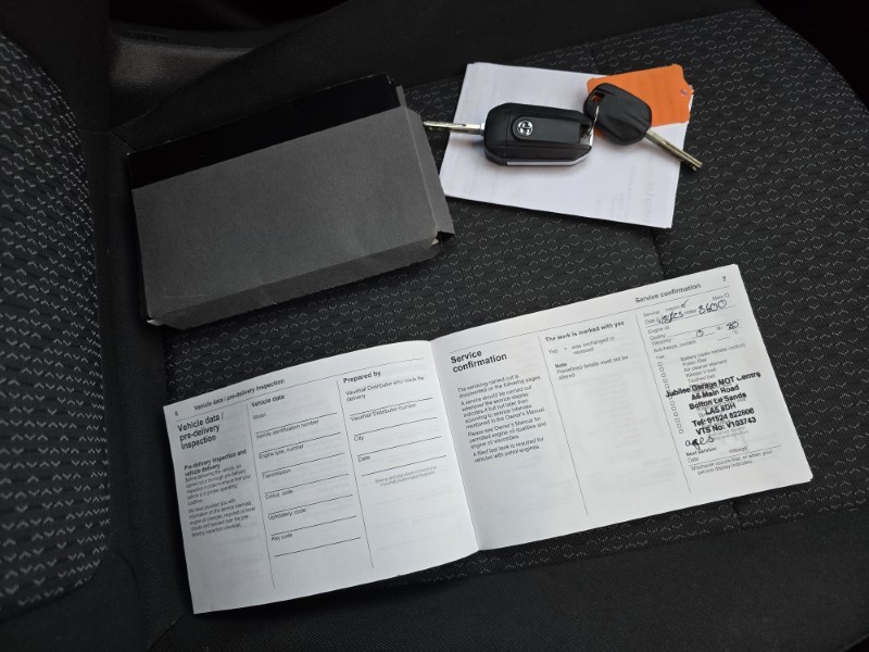 2022 (71) VAUXHALL CROSSLAND 1.2 SE Edition 5dr 4990359