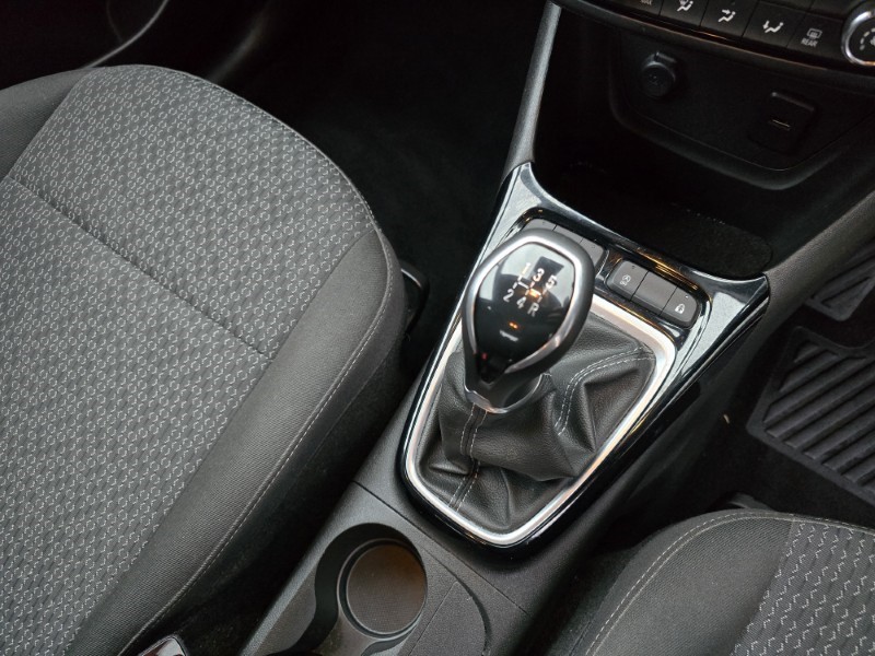 2022 (71) VAUXHALL CROSSLAND 1.2 SE Edition 5dr 4990348