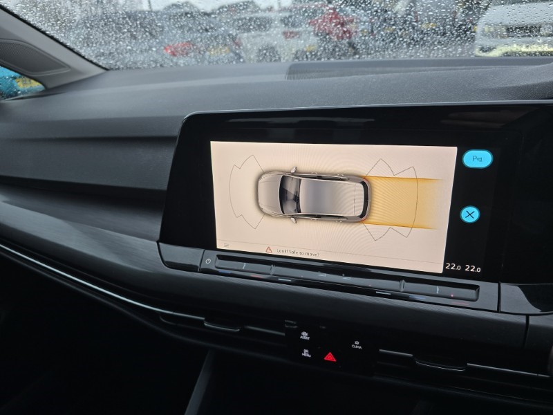 2020 (70) VOLKSWAGEN GOLF 1.5 TSI Style 5dr 4981090