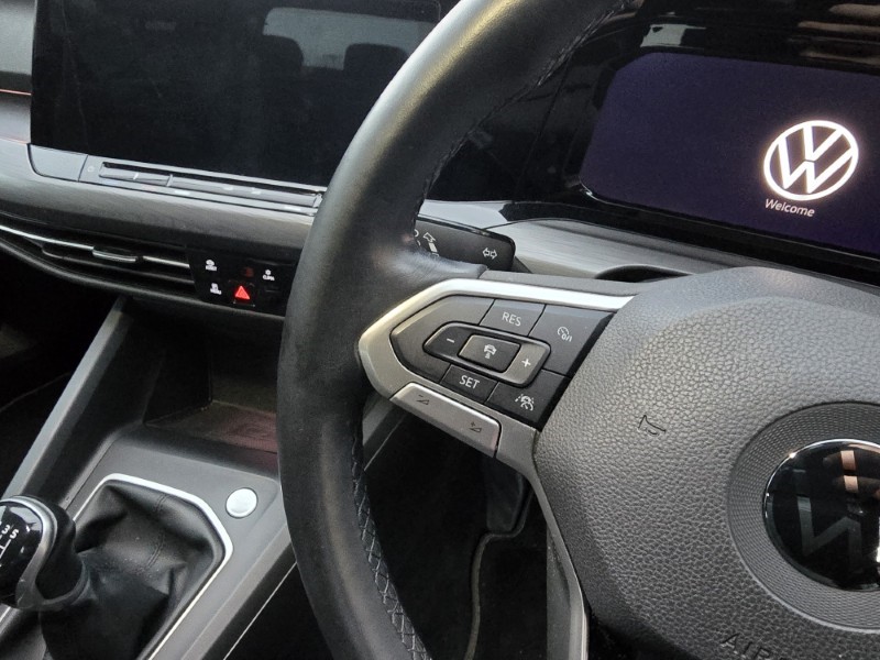 2020 (70) VOLKSWAGEN GOLF 1.5 TSI Style 5dr 4981079