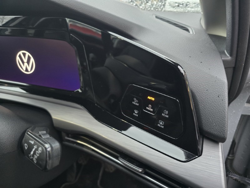 2020 (70) VOLKSWAGEN GOLF 1.5 TSI Style 5dr 4981082