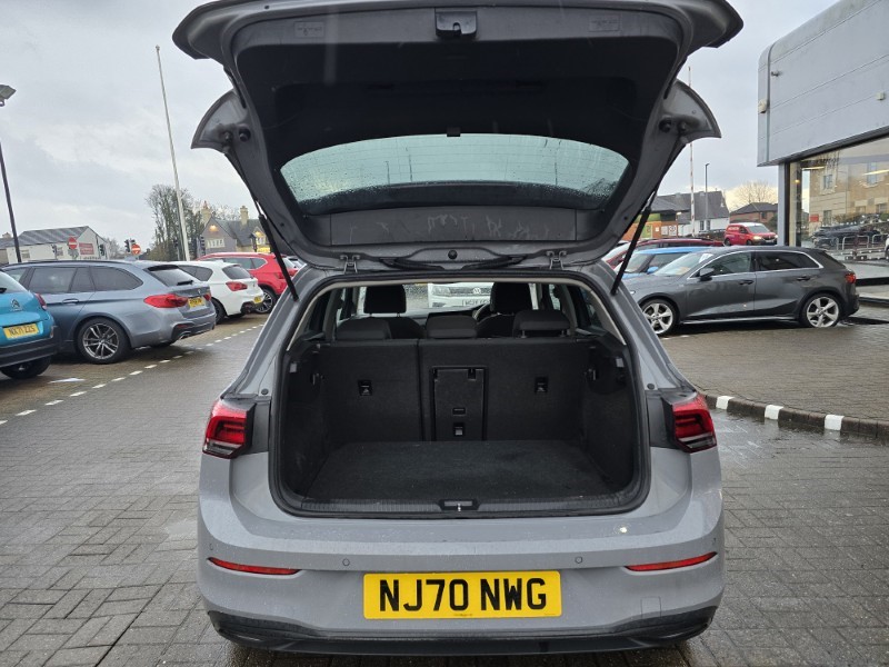 2020 (70) VOLKSWAGEN GOLF 1.5 TSI Style 5dr 4981060
