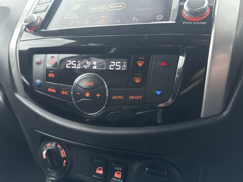 2021 (21) NISSAN COMMERCIAL NAVARA Double Cab Pick Up Tekna 2.3dCi 190 TT 4WD 4993781