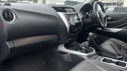 2021 (21) NISSAN COMMERCIAL NAVARA Double Cab Pick Up Tekna 2.3dCi 190 TT 4WD 4993773