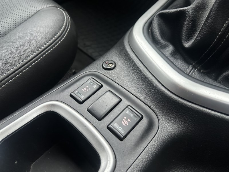 2021 (21) NISSAN COMMERCIAL NAVARA Double Cab Pick Up Tekna 2.3dCi 190 TT 4WD 4993784