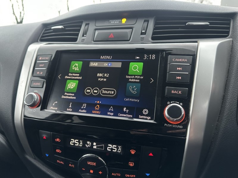 2021 (21) NISSAN COMMERCIAL NAVARA Double Cab Pick Up Tekna 2.3dCi 190 TT 4WD 4993782